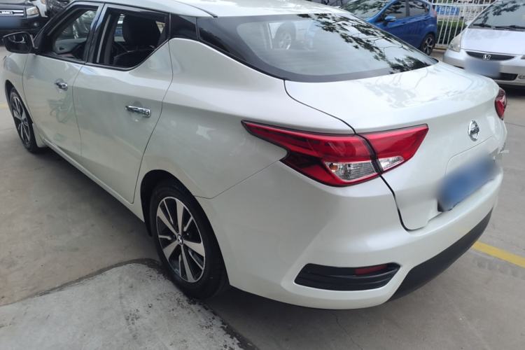 Used Nissan Lannia 2016 1.6L Manual Cool Edition Exterior 5