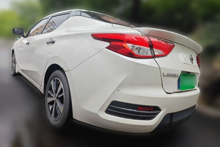 Used Nissan Lannia 2016 1.6L Manual Cool Edition Exterior 5