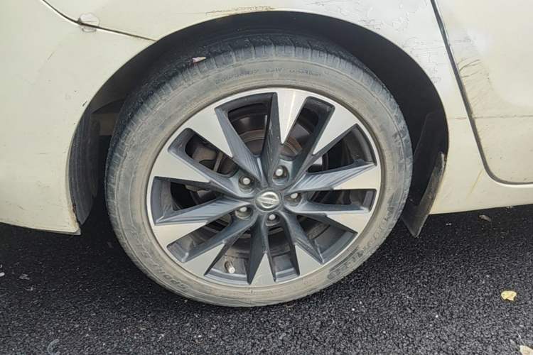 Used Nissan Lannia 2016 1.6L CVT High-Energy Version Exterior 5