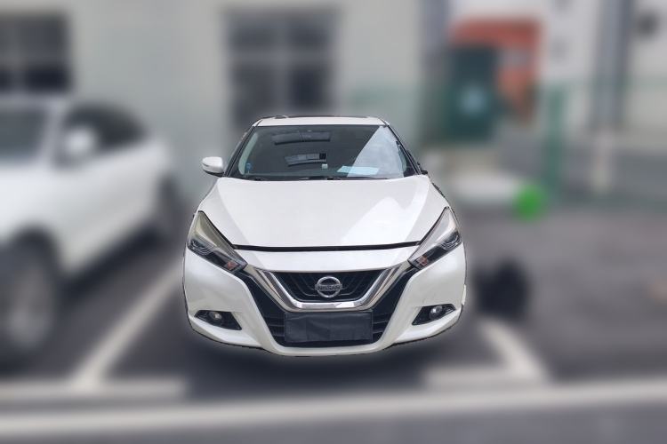Used Nissan Lannia 2016 1.6L CVT Cool Edition Front