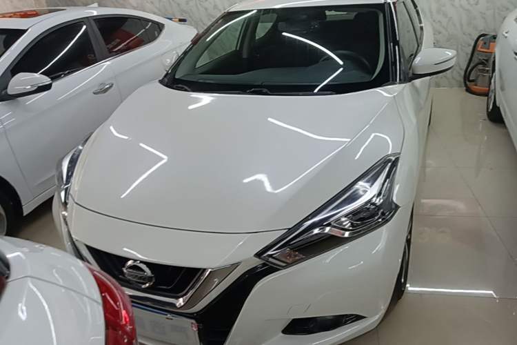 Used Nissan Lannia 2016 1.6L CVT Cool Edition Front