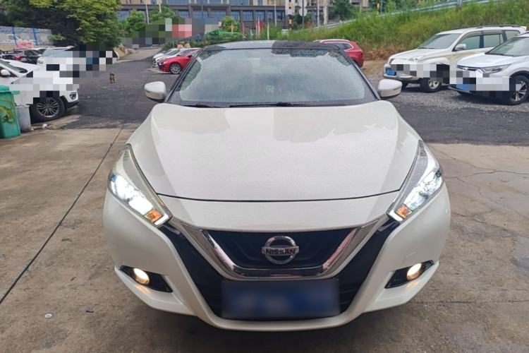 Used Nissan Lannia 2016 1.6L CVT Smart Cool Edition Front
