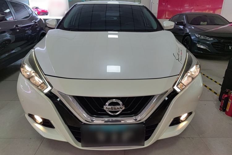 Used Nissan Lannia 2016 1.6L CVT Smart Cool Edition Front