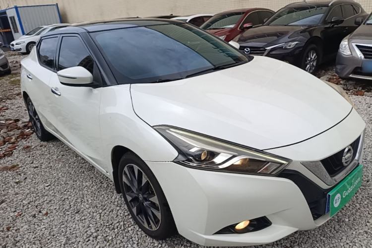 Used Nissan Lannia 2016 1.6L CVT Smart Cool Edition Front Right 45 Deg