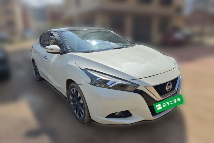 Used Nissan Lannia 2016 1.6L CVT Smart Cool Edition Front Right 45 Deg