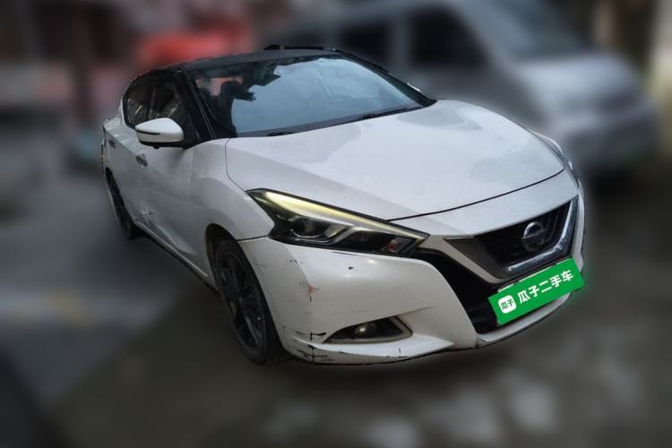 Used Nissan Lannia 2016 1.6L CVT Smart Cool Edition Front Right 45 Deg
