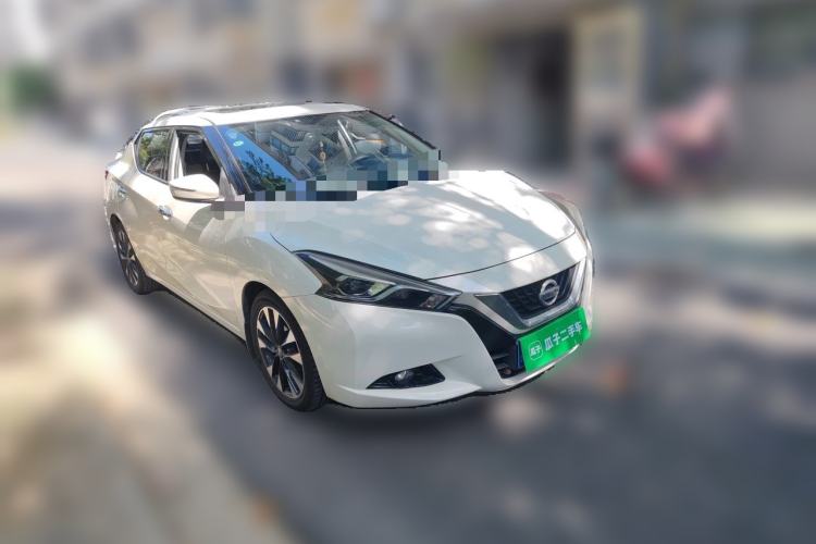 Used Nissan Lannia 2016 1.6L CVT Smart Cool Edition Front Right 45 Deg