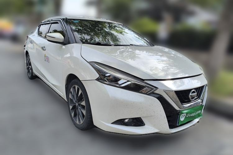 Used Nissan Lannia 2016 1.6L CVT Smart Cool Edition Front Right 45 Deg