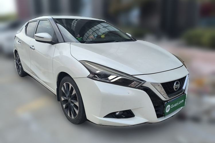 Used Nissan Lannia 2016 1.6L CVT Smart Cool Edition Front Right 45 Deg