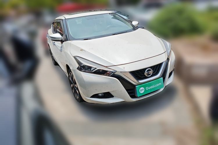 Used Nissan Lannia 2016 1.6L CVT Smart Cool Edition Front Right 45 Deg