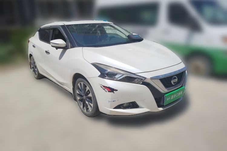 Used Nissan Lannia 2016 1.6L CVT Smart Cool Edition Front Right 45 Deg