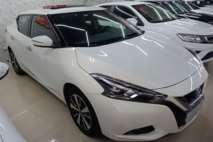 Used Nissan Lannia 2016 1.6L CVT Cool Edition Front Right 45 Deg
