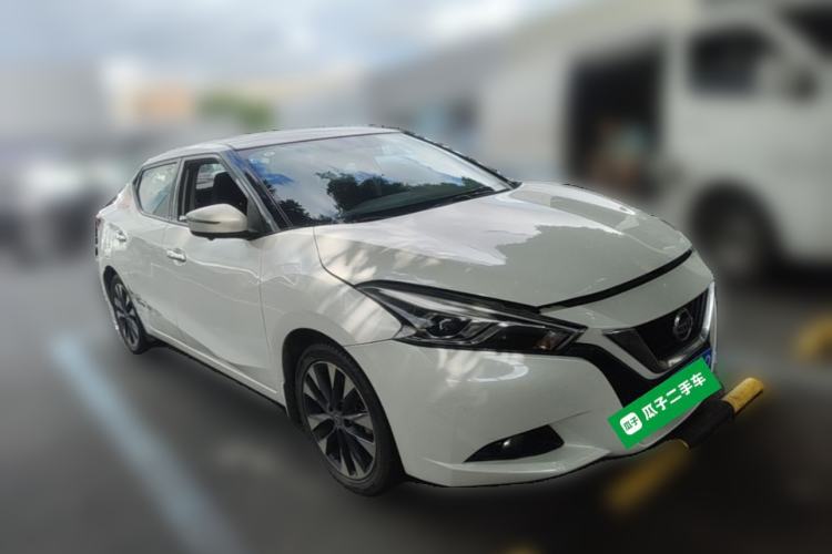 Used Nissan Lannia 2016 1.6L CVT Smart Cool Edition Front Right 45 Deg