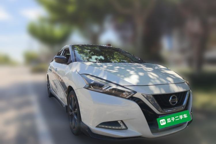 Used Nissan Lannia 2016 1.6L CVT Smart Edition Front Right 45 Deg