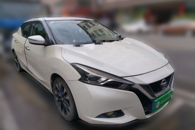 Used Nissan Lannia 2016 1.6L CVT Smart Cool Edition Front Right 45 Deg