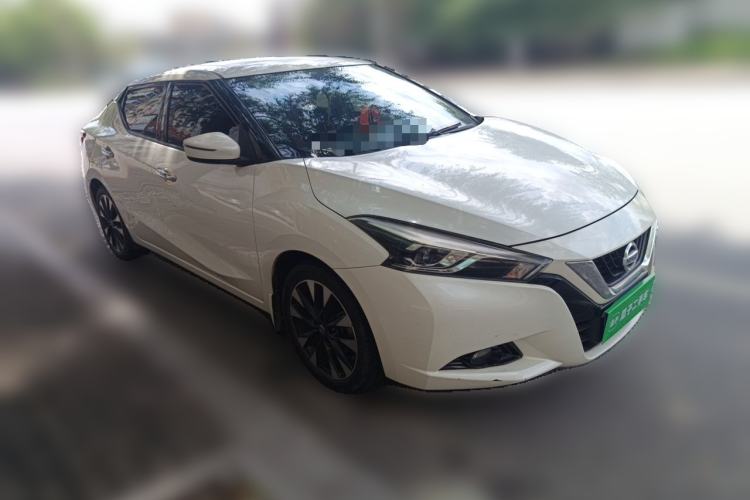 Used Nissan Lannia 2016 1.6L CVT Smart Cool Edition Front Right 45 Deg
