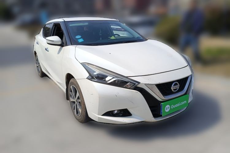 Used Nissan Lannia 2016 1.6L CVT Cool Edition Front Right 45 Deg