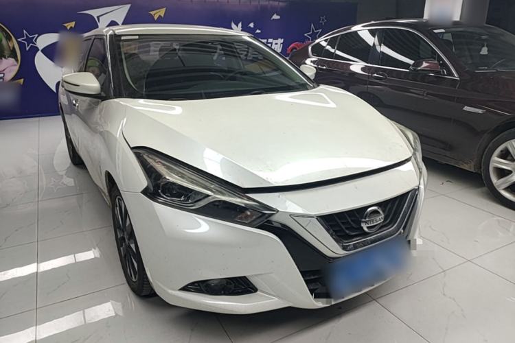 Used Nissan Lannia 2016 1.6L CVT Smart Cool Edition Front Right 45 Deg
