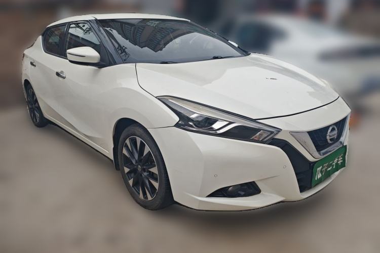 Used Nissan Lannia 2016 1.6L CVT Smart Cool Edition Front Right 45 Deg