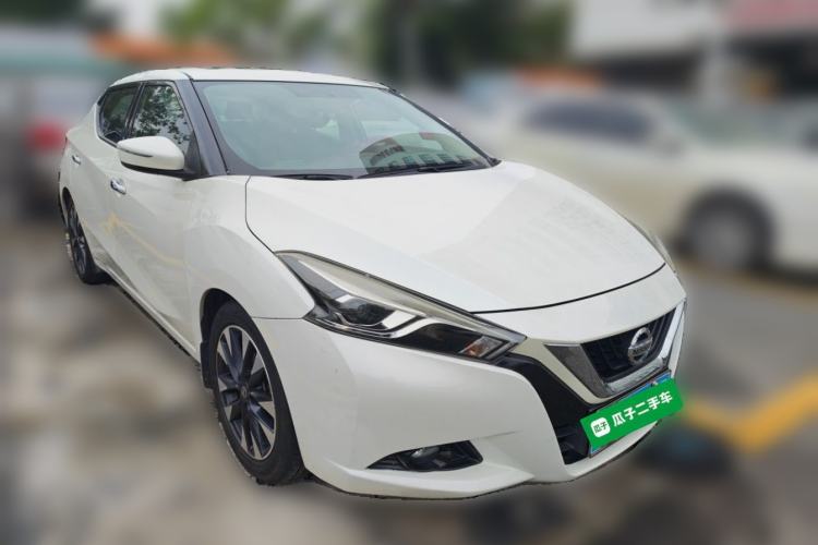 Used Nissan Lannia 2016 1.6L CVT Smart Cool Edition Front Right 45 Deg