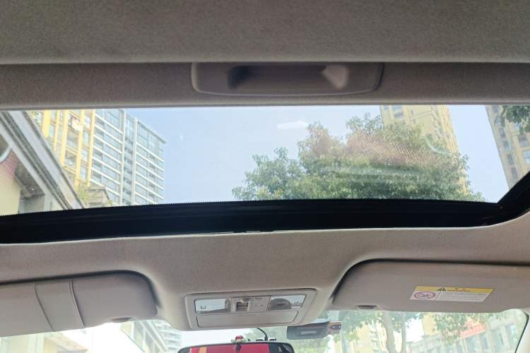 Used Nissan Lannia 2016 1.6L CVT Smart Cool Edition Headliner