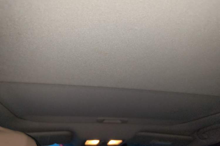 Used Nissan Lannia 2016 1.6L CVT Smart Cool Edition Headliner