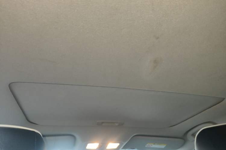 Used Nissan Lannia 2016 1.6L CVT Smart Cool Edition Headliner