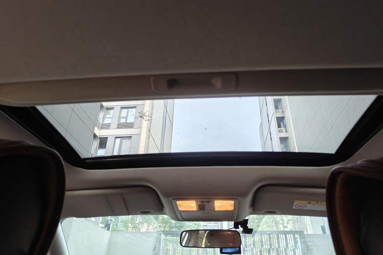 Used Nissan Lannia 2016 1.6L CVT Smart Cool Edition Headliner