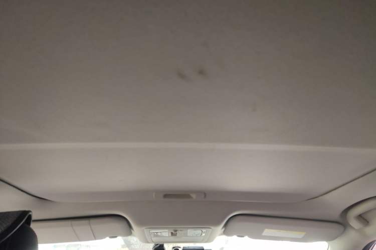 Used Nissan Lannia 2016 1.6L CVT Smart Cool Edition Headliner