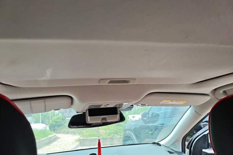 Used Nissan Lannia 2016 1.6L CVT Smart Cool Edition Headliner