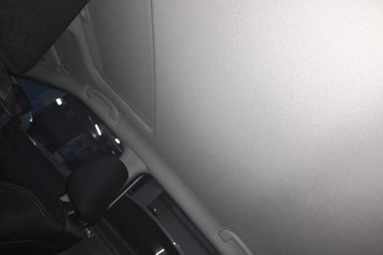 Used Nissan Lannia 2016 1.6L CVT Smart Cool Edition Headliner