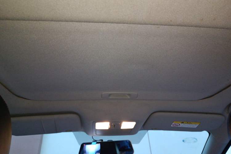 Used Nissan Lannia 2016 1.6L CVT Smart Cool Edition Headliner