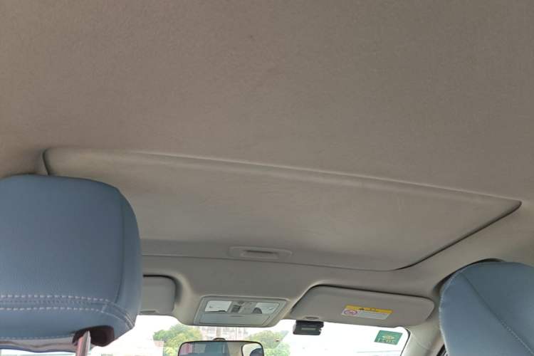 Used Nissan Lannia 2016 1.6L CVT Smart Cool Edition Headliner