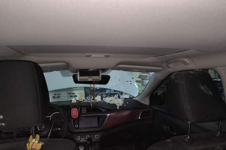 Used Nissan Lannia 2016 1.6L CVT Smart Cool Edition Headliner