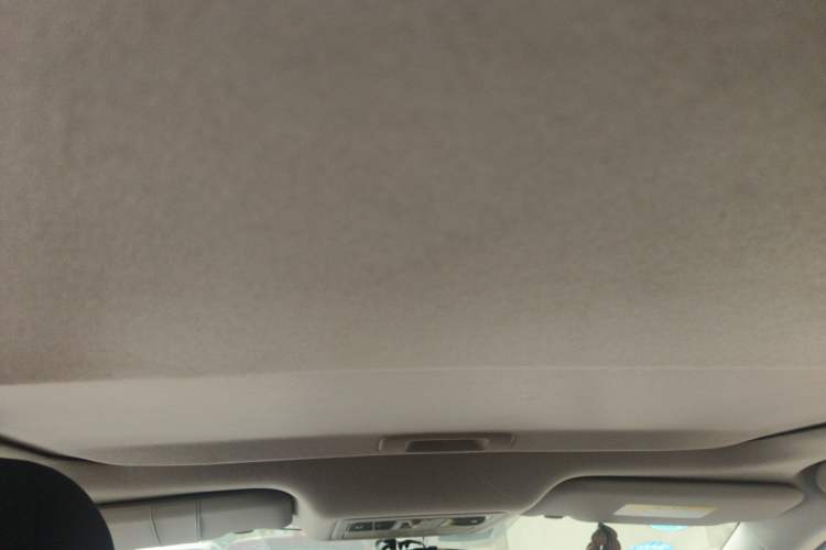 Used Nissan Lannia 2016 1.6L CVT Smart Cool Edition Headliner