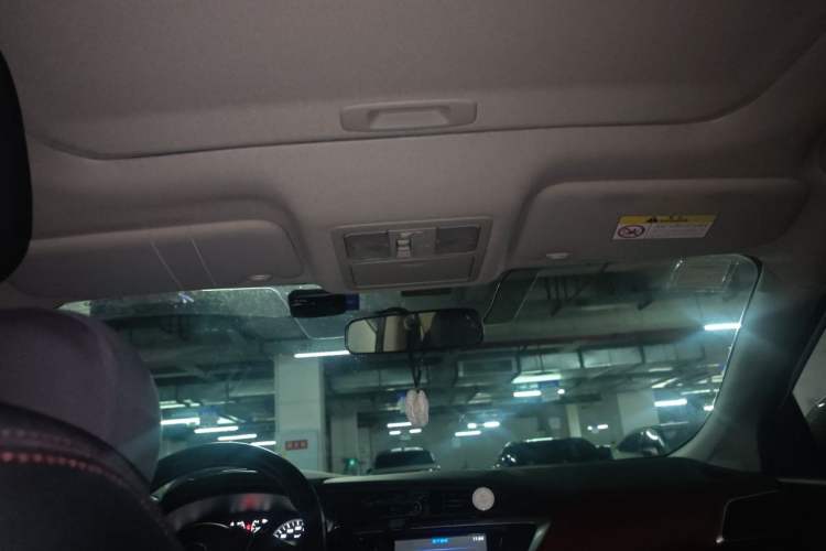 Used Nissan Lannia 2016 1.6L CVT Smart Cool Edition Headliner