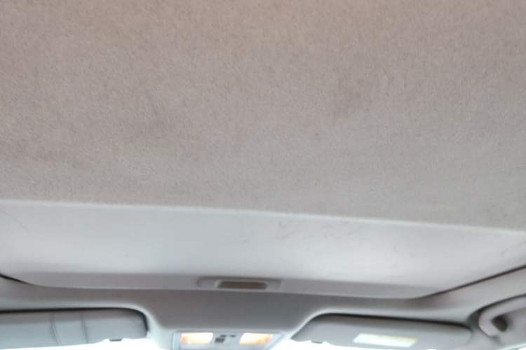 Used Nissan Lannia 2016 1.6L CVT Smart Cool Edition Headliner