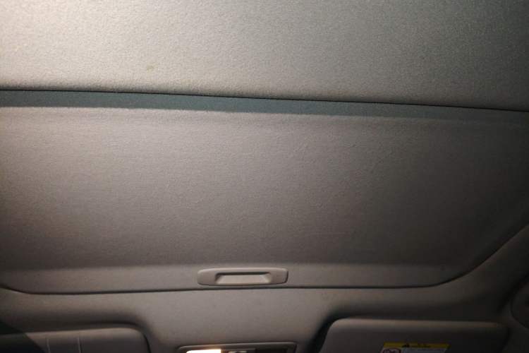 Used Nissan Lannia 2016 1.6L CVT Smart Cool Edition Headliner