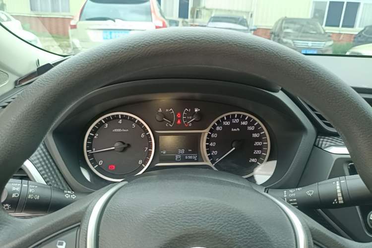 Used Nissan Lannia 2016 1.6L CVT Smart Cool Edition Instrument Cluster