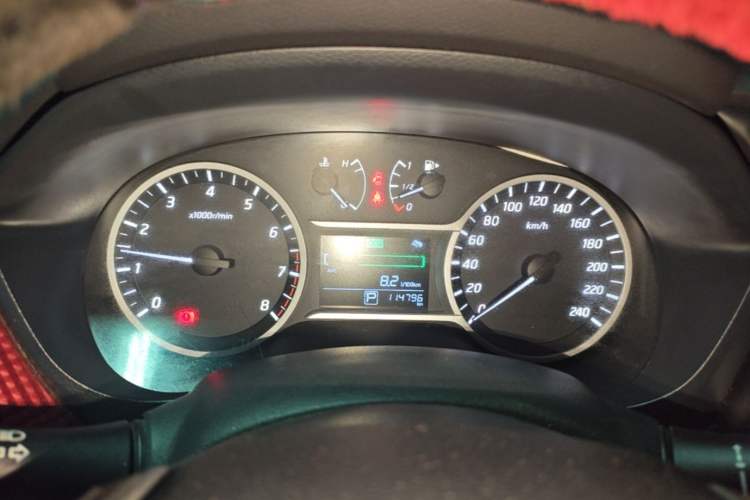 Used Nissan Lannia 2016 1.6L CVT Cool Edition Instrument Cluster