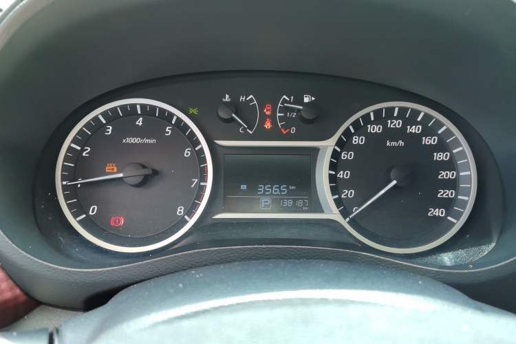 Used Nissan Lannia 2016 1.6L CVT Smart Cool Edition Instrument Cluster