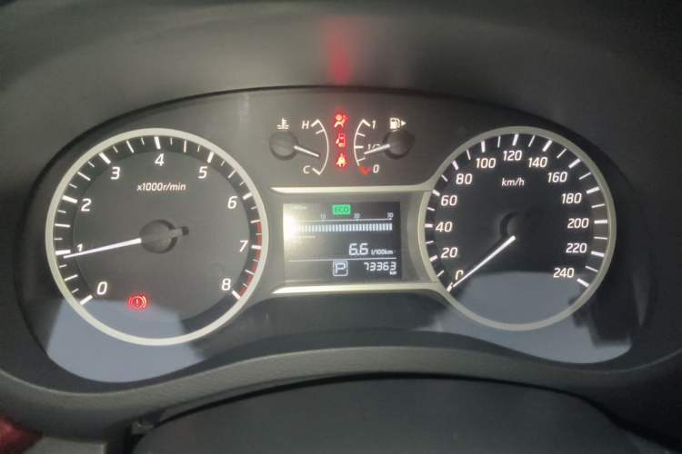 Used Nissan Lannia 2016 1.6L CVT Cool Edition Instrument Cluster