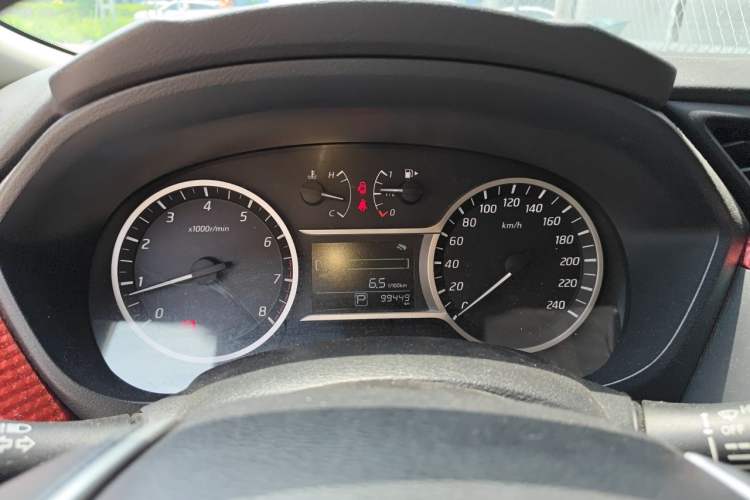 Used Nissan Lannia 2016 1.6L CVT Smart Cool Edition Instrument Cluster