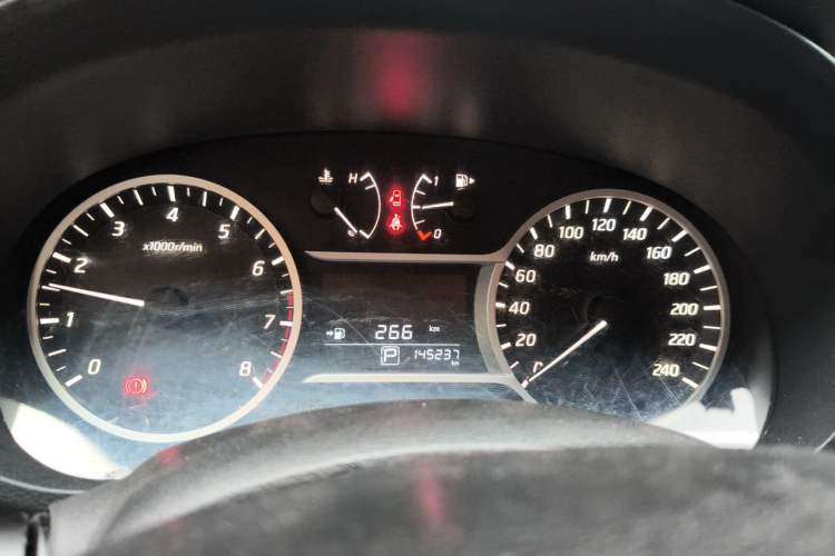 Used Nissan Lannia 2016 1.6L CVT Cool Edition Instrument Cluster