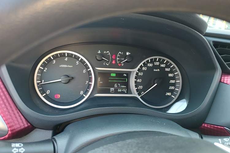 Used Nissan Lannia 2016 1.6L CVT Cool Edition Instrument Cluster