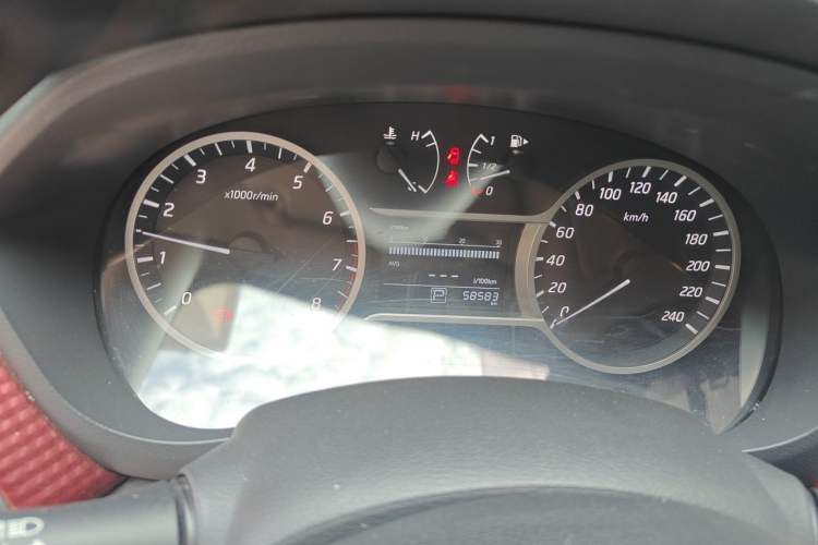 Used Nissan Lannia 2016 1.6L CVT Cool Edition Instrument Cluster