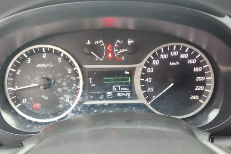 Used Nissan Lannia 2016 1.6L CVT Smart Cool Edition Instrument Cluster