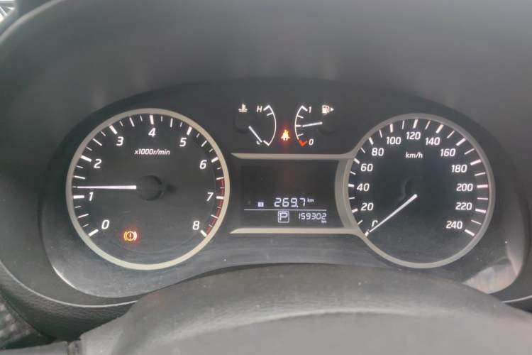 Used Nissan Lannia 2016 1.6L CVT Smart Cool Edition Instrument Cluster