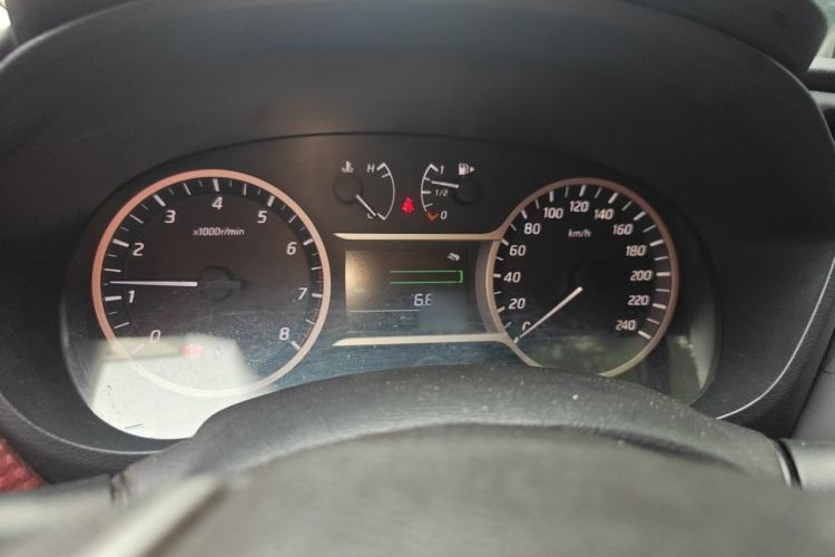 Used Nissan Lannia 2016 1.6L Manual Cool Edition Instrument Cluster