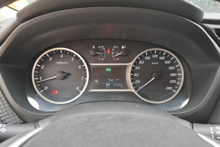 Used Nissan Lannia 2016 1.6L CVT Cool Edition Instrument Cluster